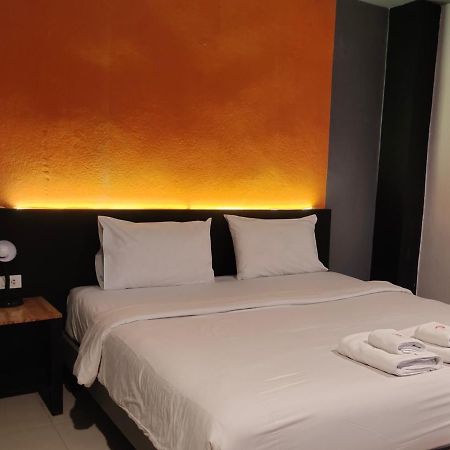 Hotel Passion Nakhon Si Thammarat Exterior foto